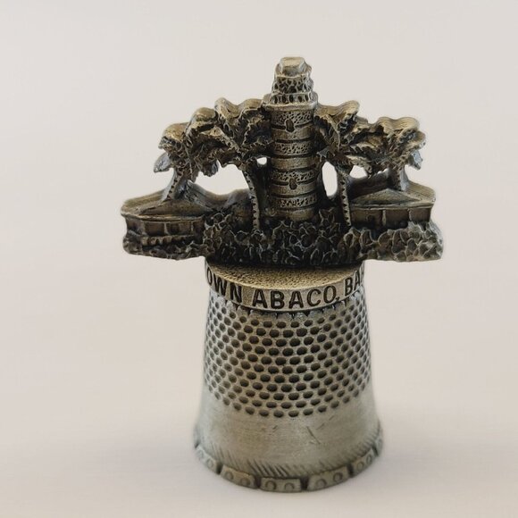 Lot of 4 Collector's Pewter Thimbles - Picture 2 of 5